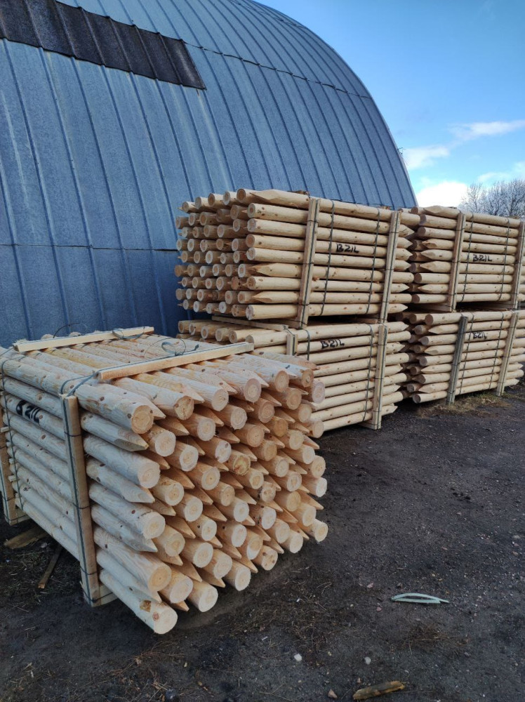 Machine Round Wooden Posts
